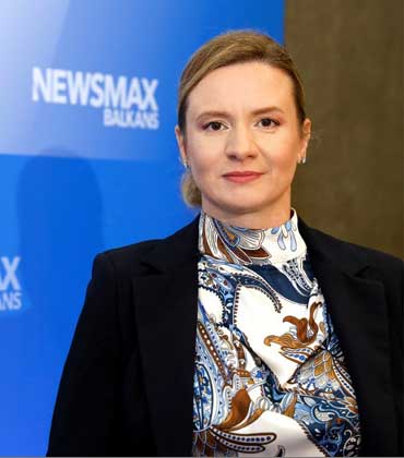 Aleksandra Krstic (Aleksandra Krstic) Aleksandra Krstic (Aleksandra Krstic)